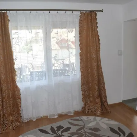 Проживание в семье Valentina