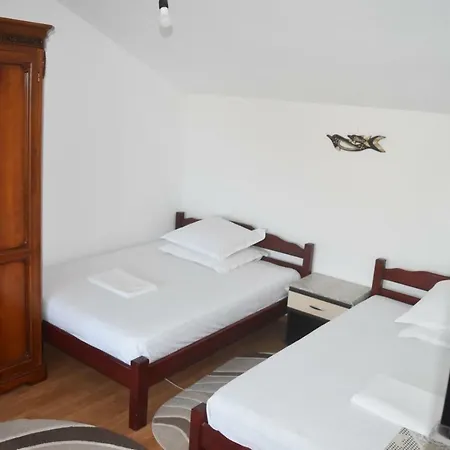 Homestay Valentina Costinesti