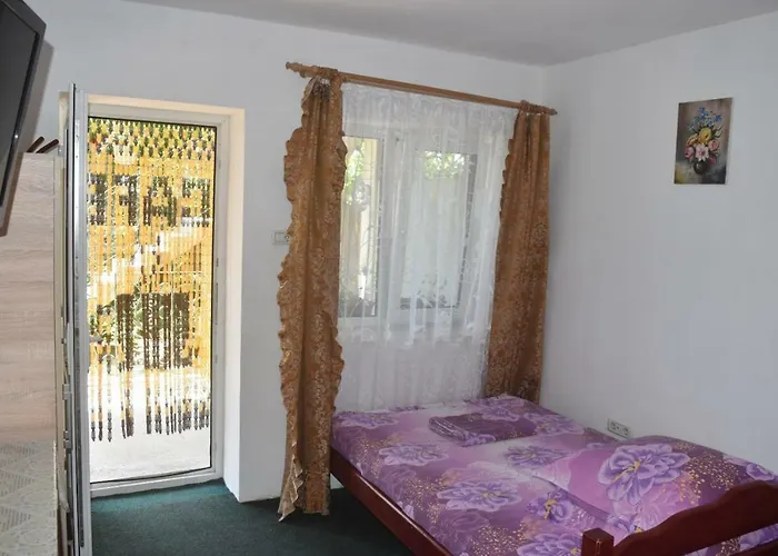 Valentina * コスティネシュティ